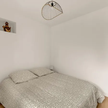 Charmante Maisonette Avec Jardin *